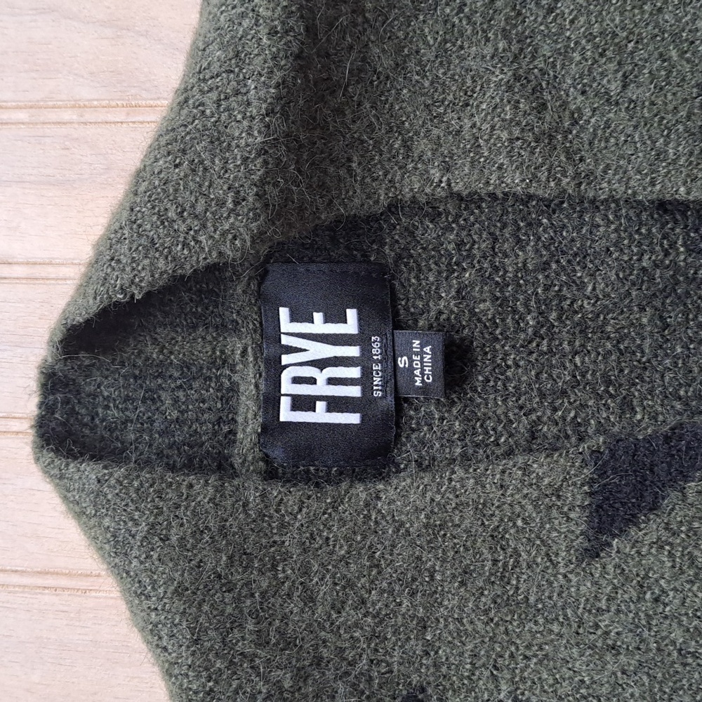 Frye Aztec Super Soft Oversized Comfy Pockets Western Print Cozy Long Cardigan - Picture 6 of 12